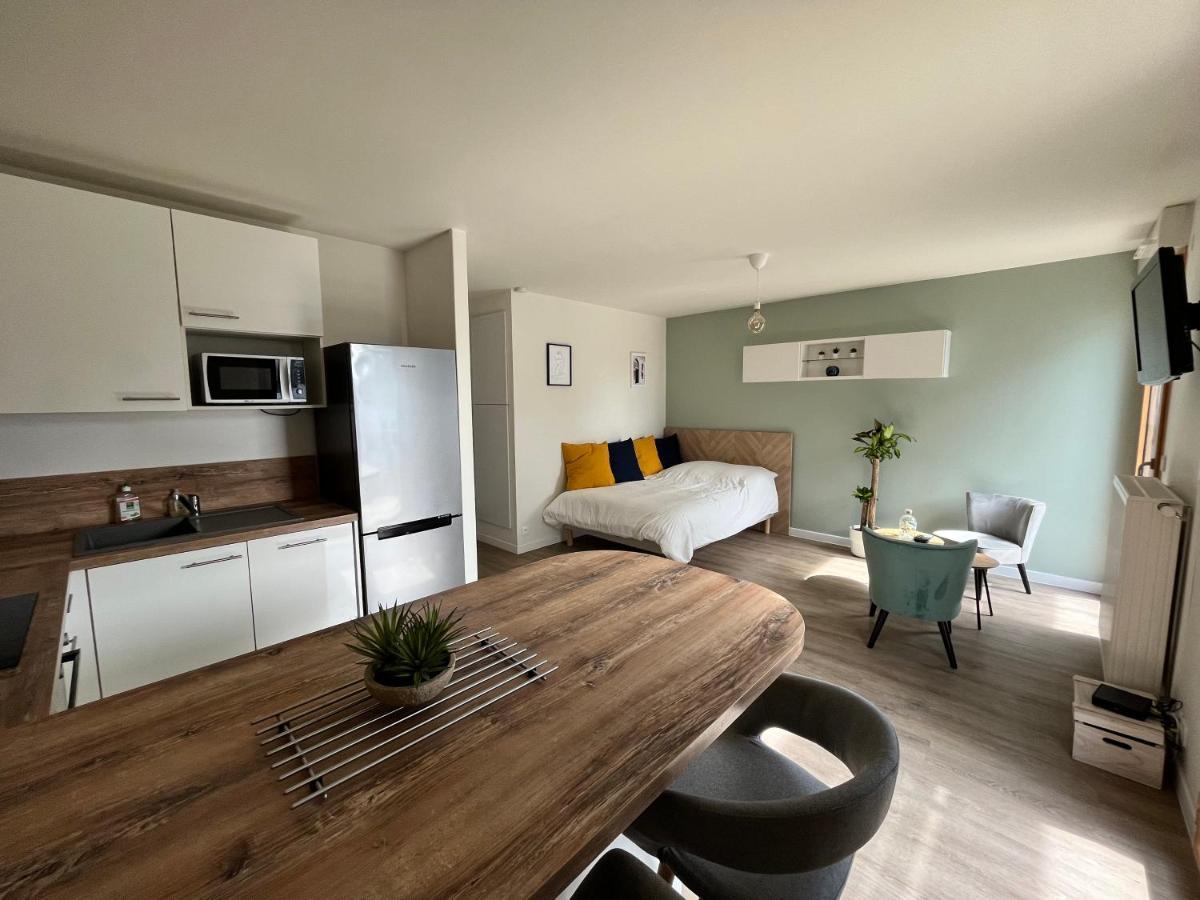 Studio Cosy Et Son Emplacement Ideal 蒙泰夫兰 外观 照片